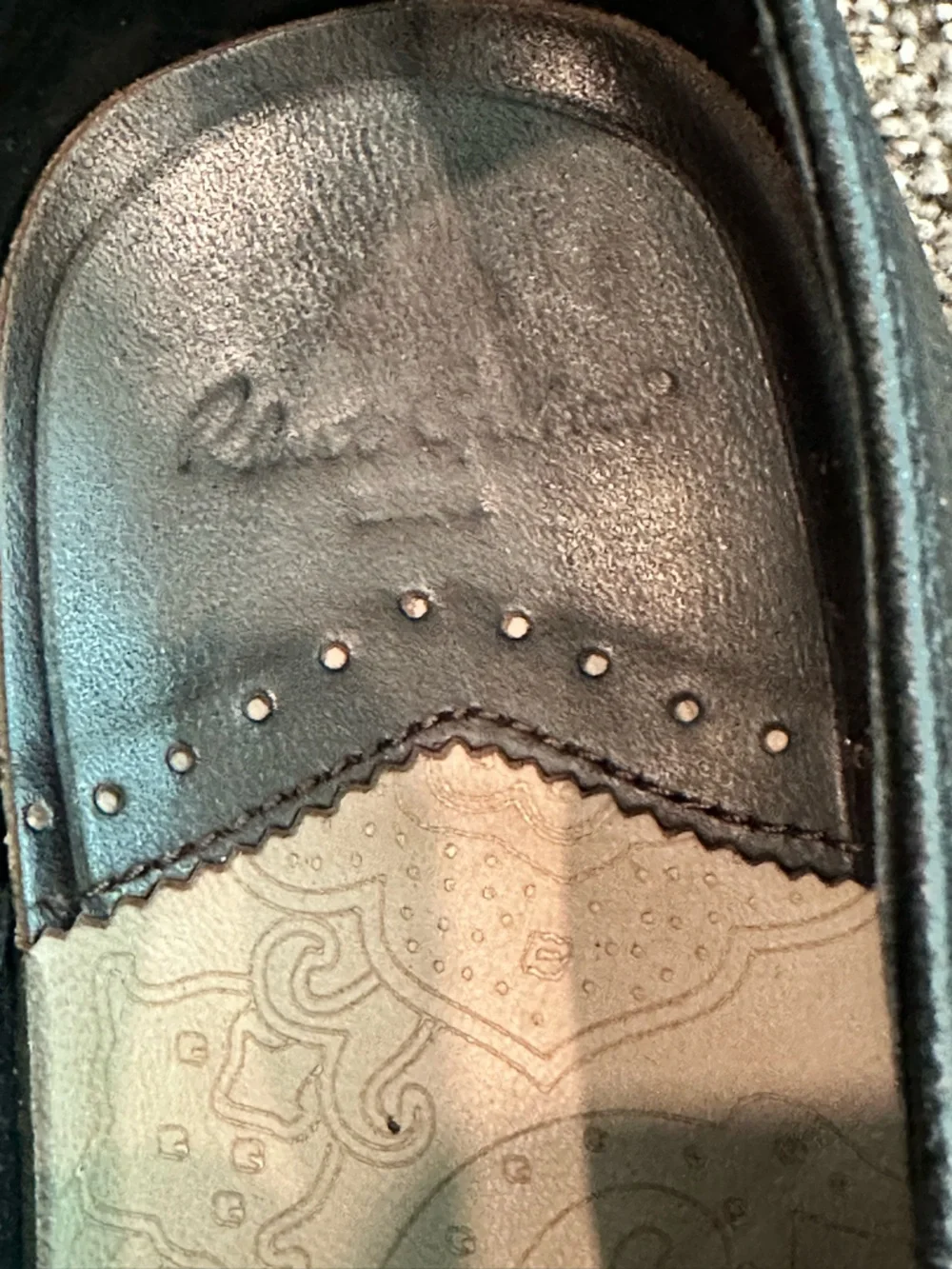 Robert Graham Happy Arts Skull Leather Slip On Sneakers 9.5 Artistic Grunge